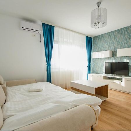 Fantastic Apartment At Prima Residence Oradea Εξωτερικό φωτογραφία