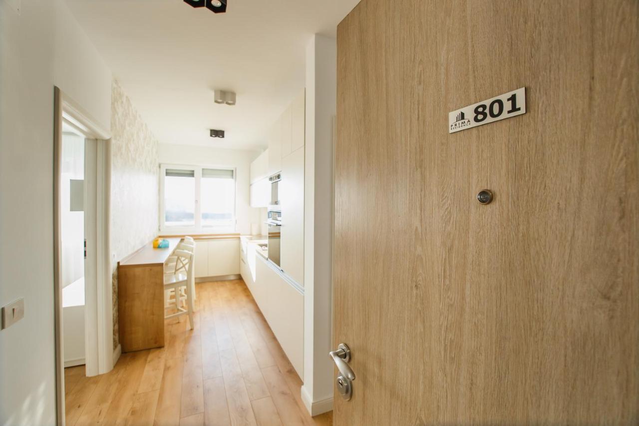 Fantastic Apartment At Prima Residence Oradea Εξωτερικό φωτογραφία