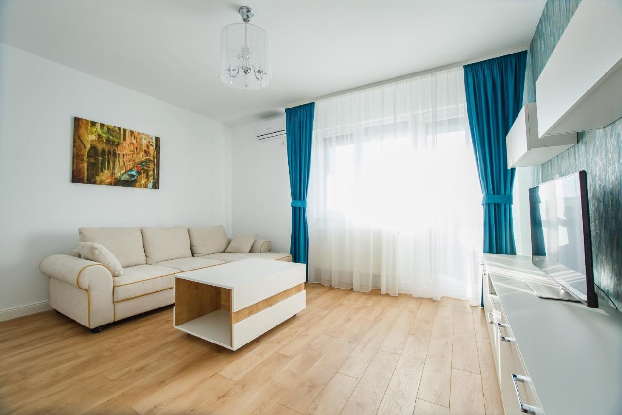 Fantastic Apartment At Prima Residence Oradea Εξωτερικό φωτογραφία
