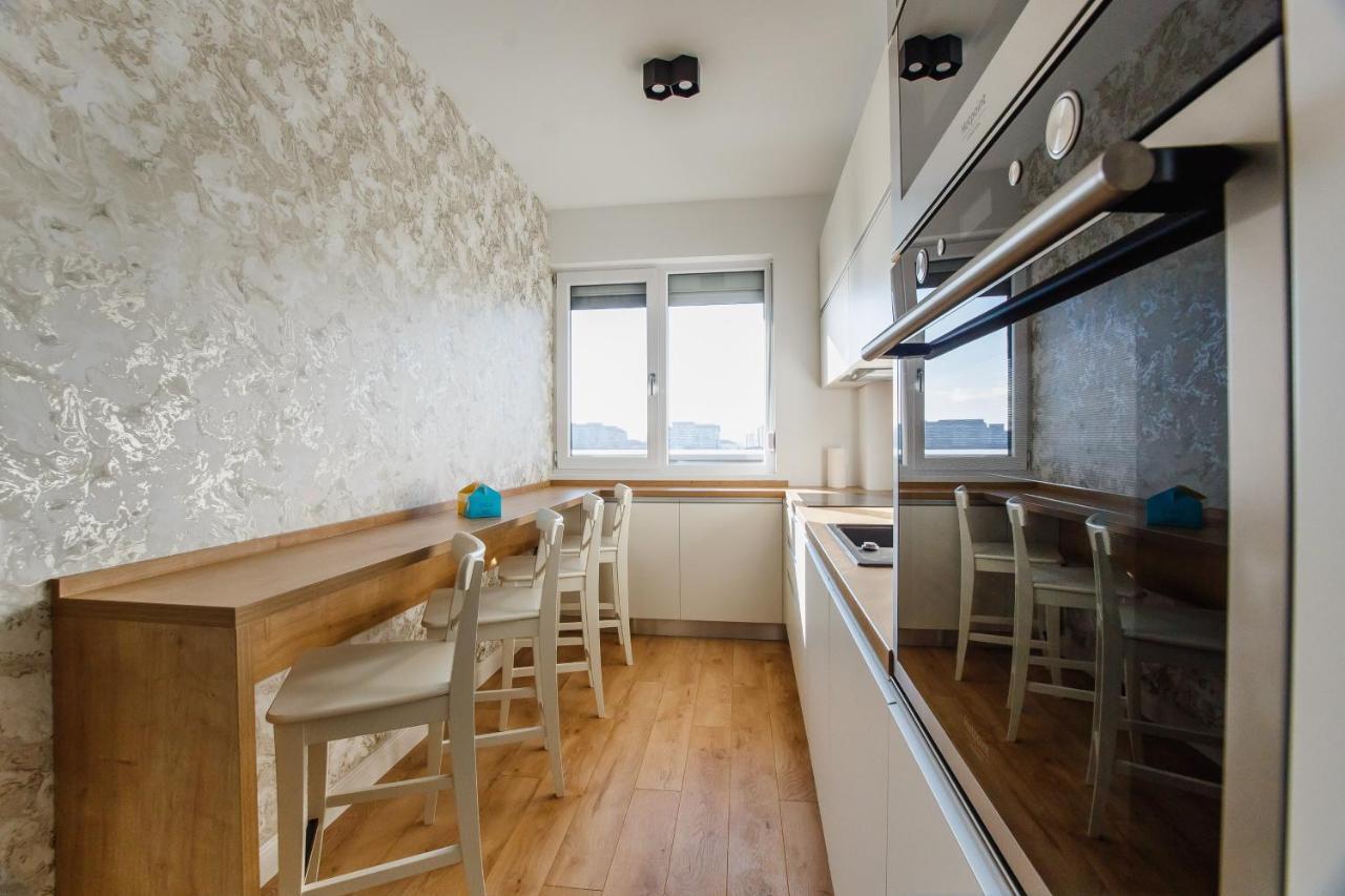 Fantastic Apartment At Prima Residence Oradea Εξωτερικό φωτογραφία