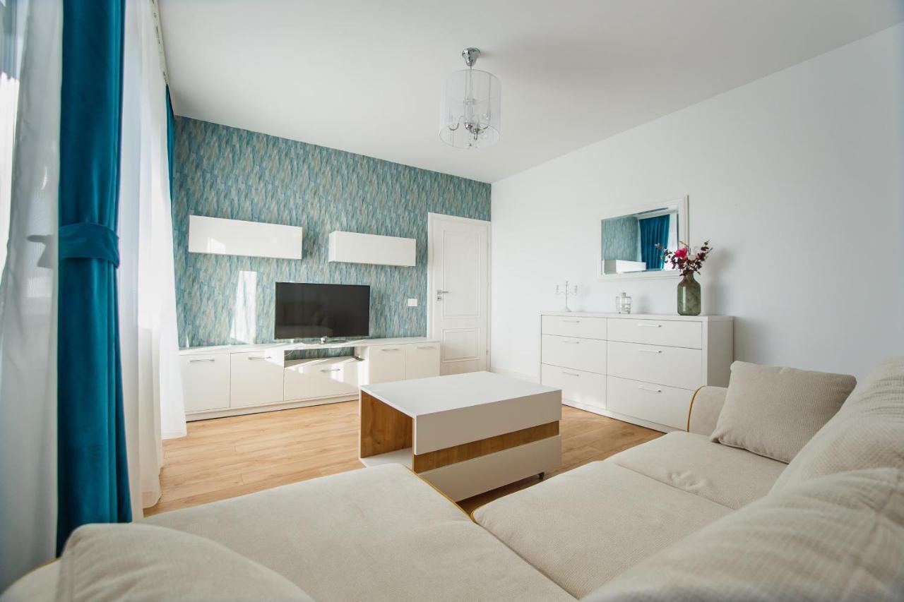 Fantastic Apartment At Prima Residence Oradea Εξωτερικό φωτογραφία