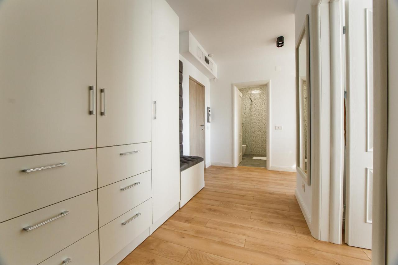 Fantastic Apartment At Prima Residence Oradea Εξωτερικό φωτογραφία
